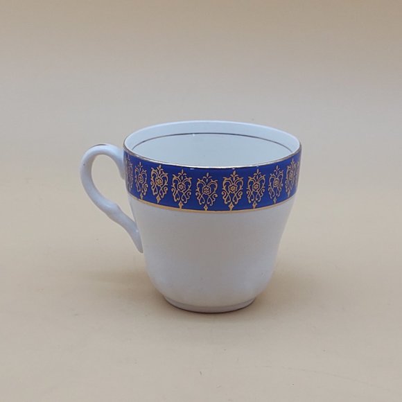 Tea Cup and Saucer Barratt's Duchess Blue Lavender Lady - Picture 6 of 11